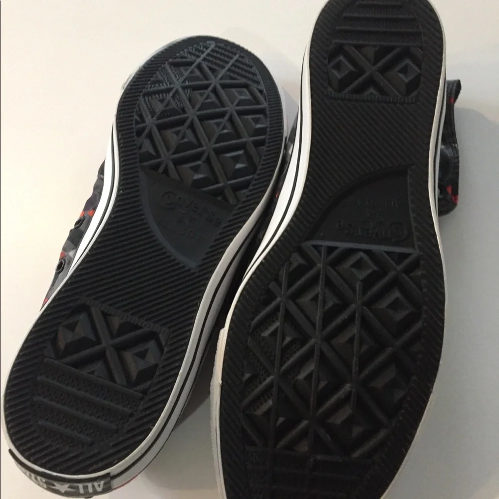 NWTin Box Harley Quinn Converse HighTops M 11, W13 - Picture 8 of 10